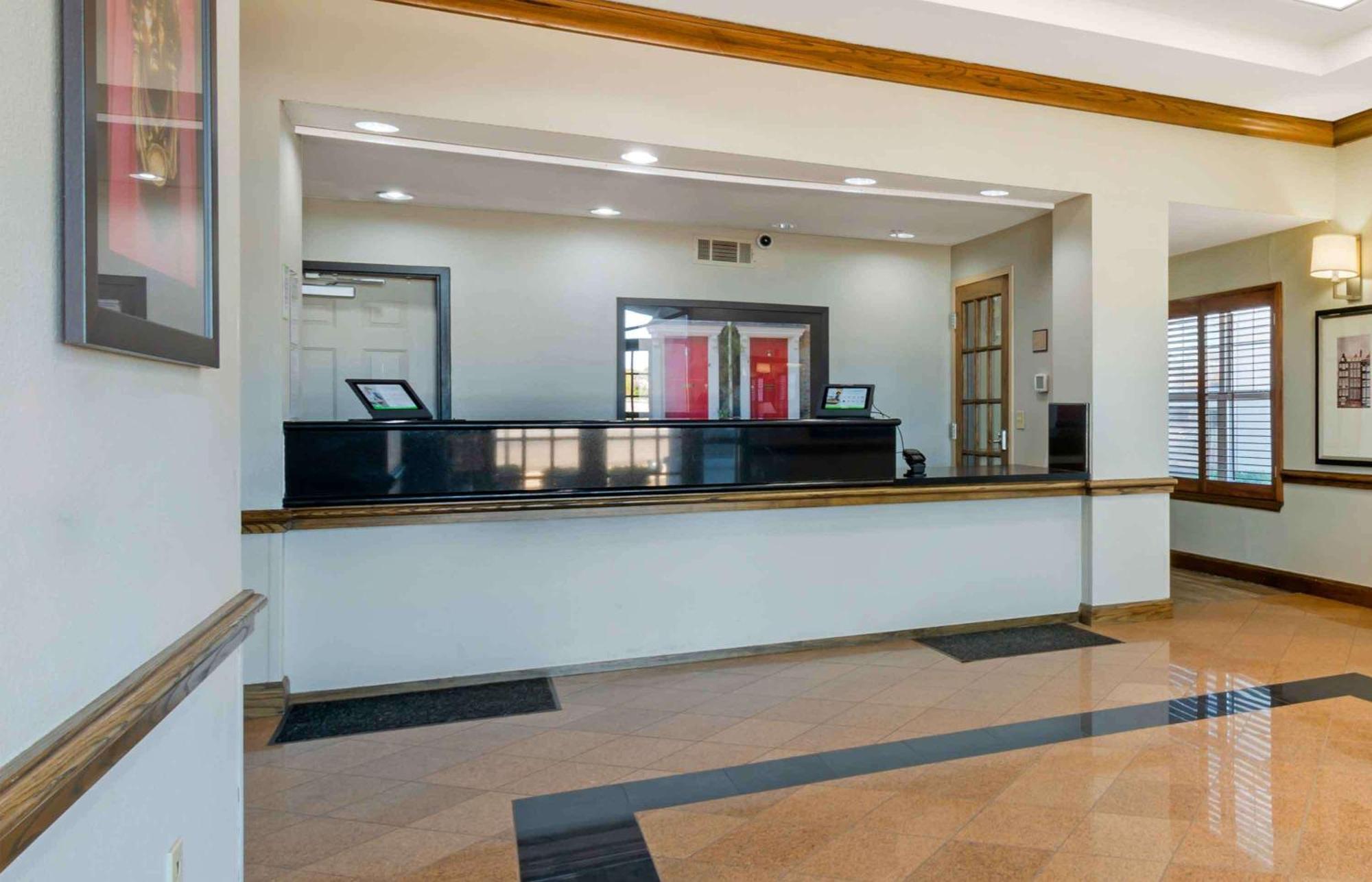 Extended Stay America Suites - Kansas City - Lenexa - 87Th St Overland Park Zewnętrze zdjęcie